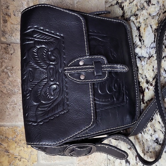 Patricia Nash Handbags - Patricia Nash Black Crossbody